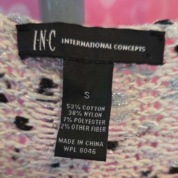 New York & Company White Textured Knit Top - Picture 2 of 5